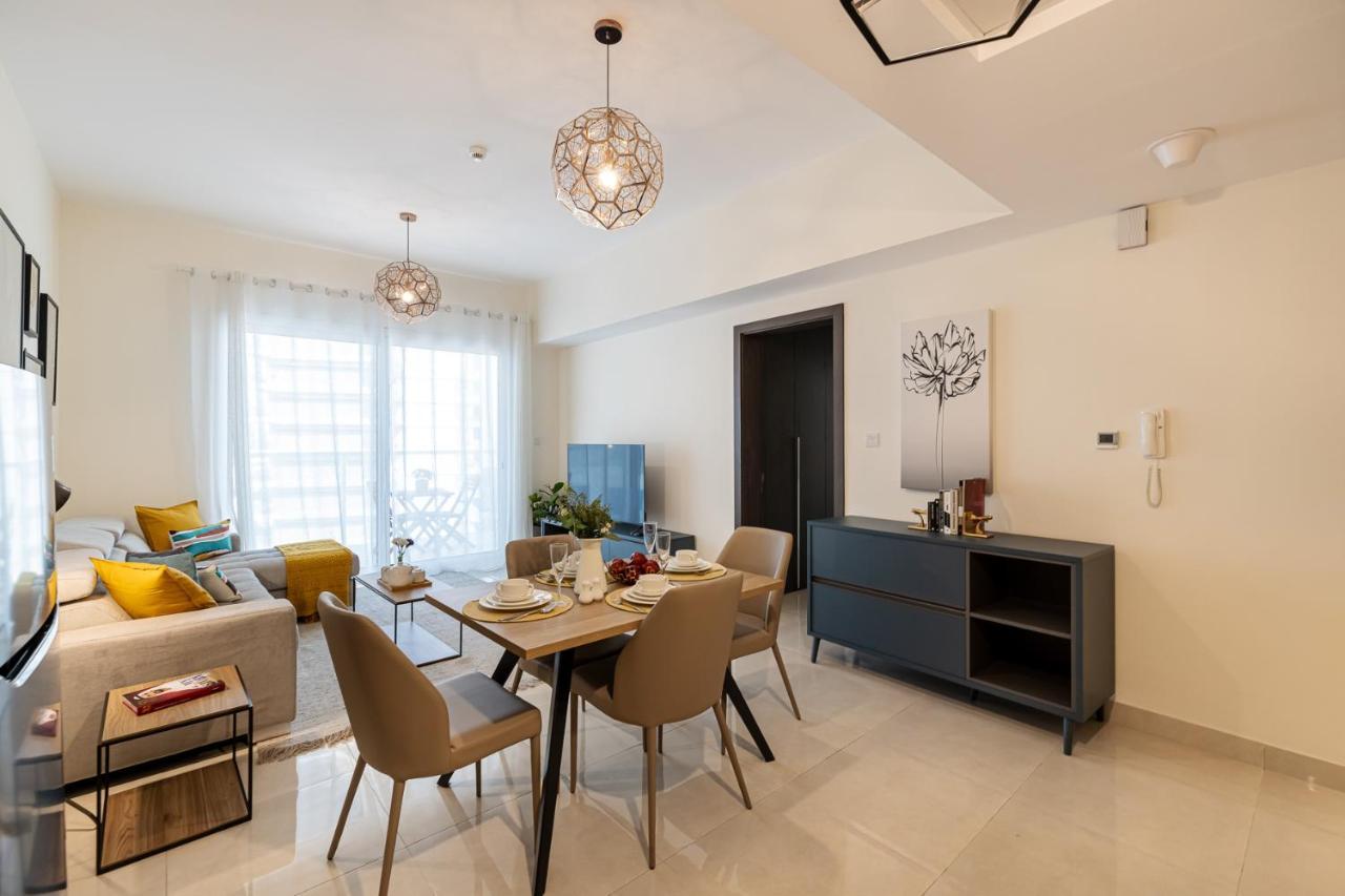 Apartamento Unlock Metropolis Business Bay Dubái Exterior foto