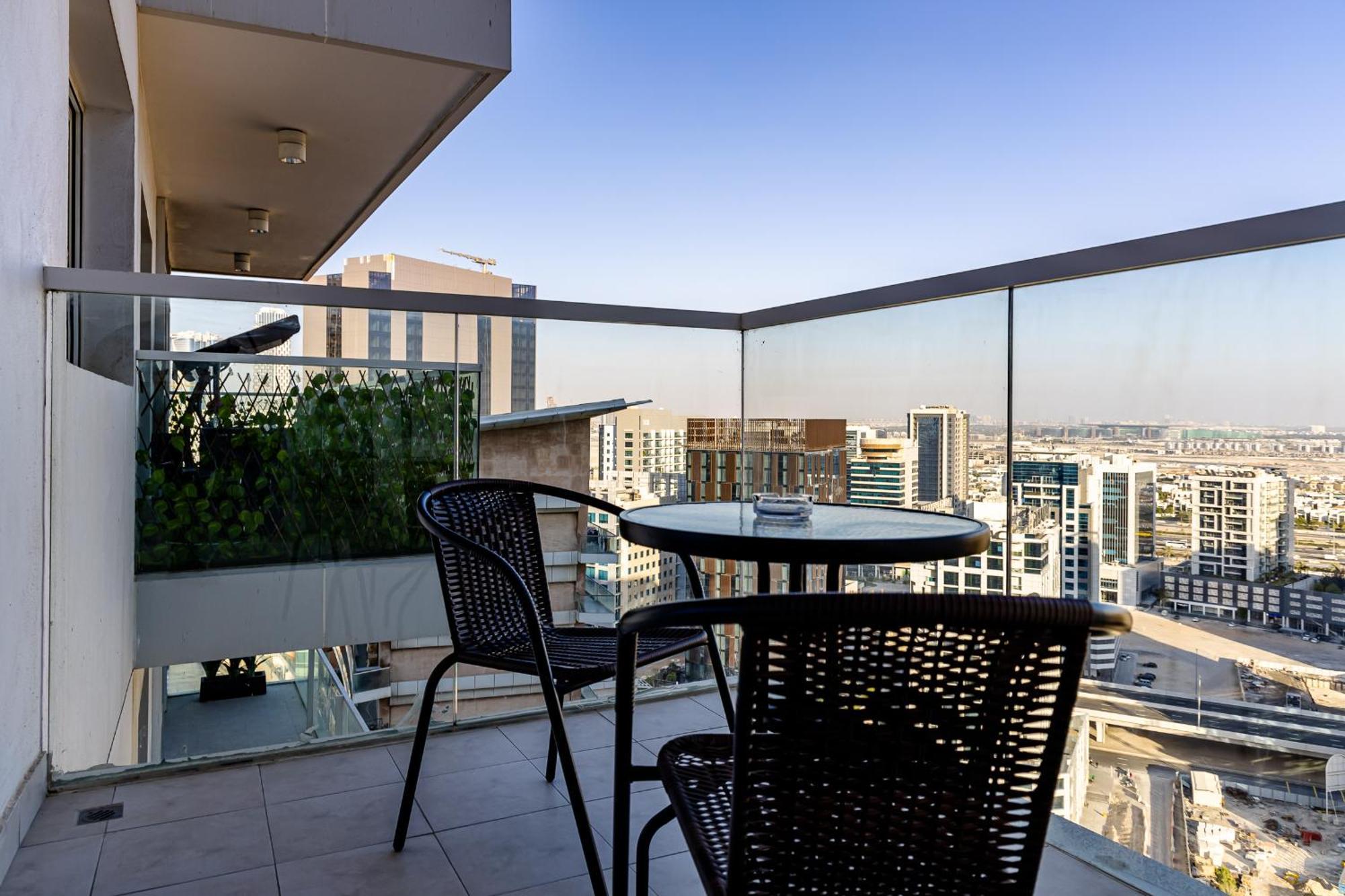 Apartamento Unlock Metropolis Business Bay Dubái Habitación foto